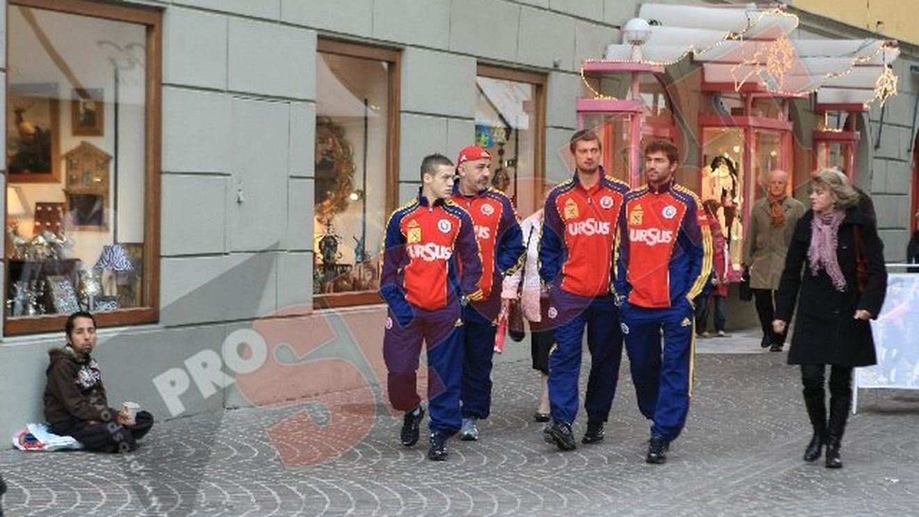 FOTO** "Tricolorii" s-au plimbat prin Klagenfurt