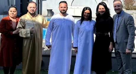 Ce a putut păţi milionarul român care s-a botezat din nou la 45 de ani