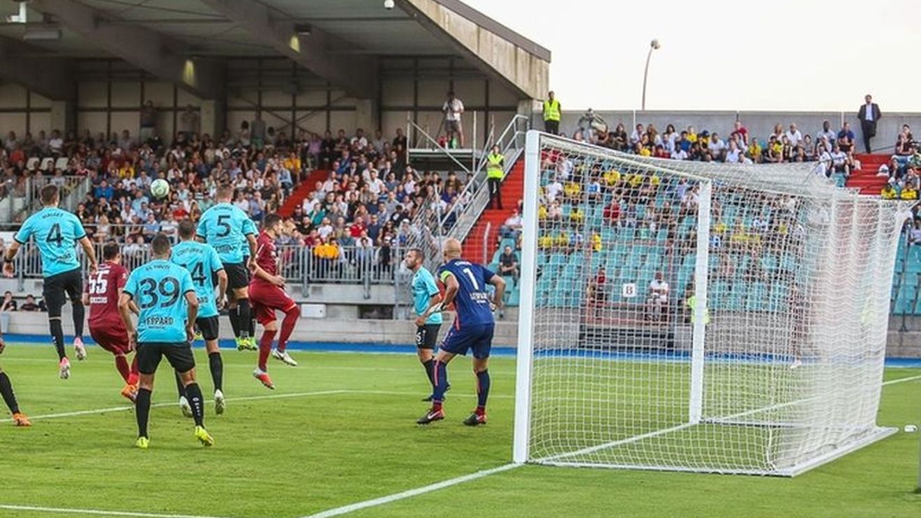 Portarul lui Dudelange, neînvins de atacanții CFR-ului: "La început eram stresat, dar m-am calmat"