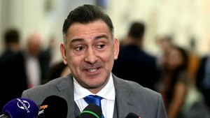 Ilie Dumitrescu a văzut Universitatea Craiova - Rapid 2-2 și a rămas mut de uimire. „O spun. N-am văzut așa o echipă românească”