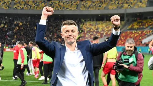 Manchester United l-a adus din România cu tot cu familie, Dinamo vrea să-l repatrieze. Aparține de o formație care a retrogradat din Serie A și poate ajunge în Superliga! „Câinii” au interdicție de legitimări, Ovidiu Burcă promite: „Există șanse să vină jucători în cantonament” | EXCLUSIV