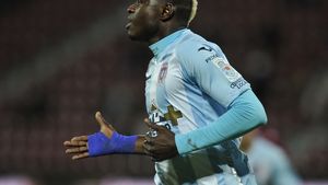 5 concluzii după CFR Cluj - ASA Târgu Mureș. Ciobotariu susține că zvonurile privind retrogradarea echipei nu au afectat echipa, dar defensiva a jucat execrabil. Cum ar putea deveni N'Doye golgheter la 37 de ani 