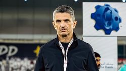 Răzvan Lucescu, moment jenant în Qatar. Ce a pățit românul la ultimul meci, chiar înainte să ajungă la a patra înfrângere la rând