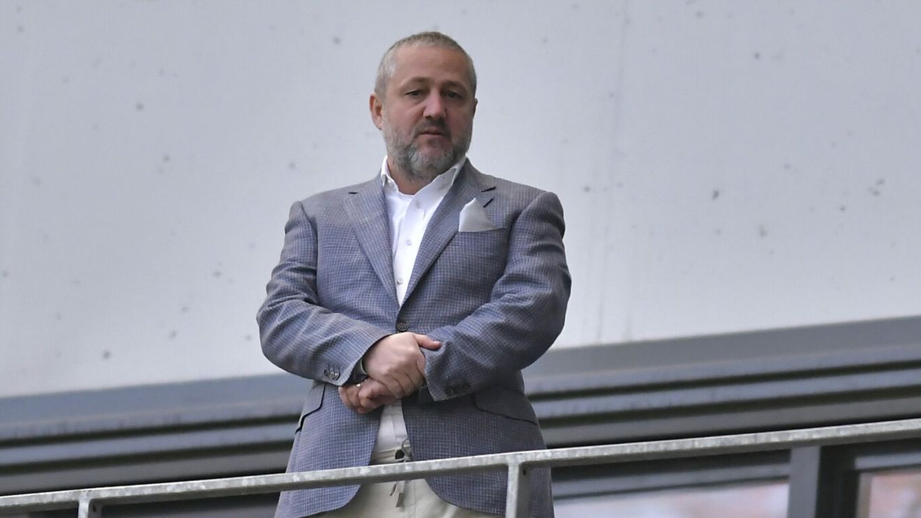 „Ciocul mic. Am închis televizoarele”. Mihai Rotaru a dat nas în nas pe aeroport cu Dan Șucu: ce au discutat de Gigi Becali