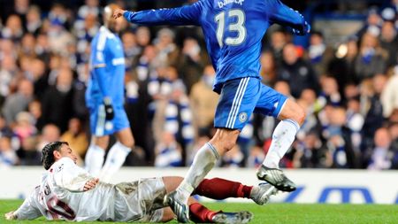 FABULOS! Drepturile TV din Premier League costă de 20 ori mai mult decât cele din Liga 1!