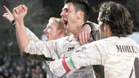 St. Pauli, o altfel de echipă! **Este susținută de prostituate și îl are în lot pe singurul jucător semiprofesionit din Bundesliga