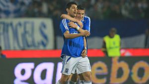 Frații Costea lângă Andone? Giovani: "Mititelu are datorii la bulgari"** Mititelu: "Ești nebun, culcă-te că ți-a trecut vremea!"