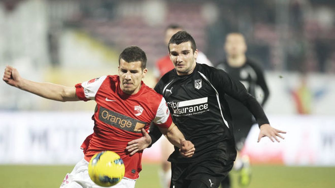 Proiectul continuă la Dinamo!** EXCLUSIV Negoiță a stabilit prima țintă pentru vară. A debutat împotriva 'câinilor' la 16 ani, acum este așteptat în 'Groapă'