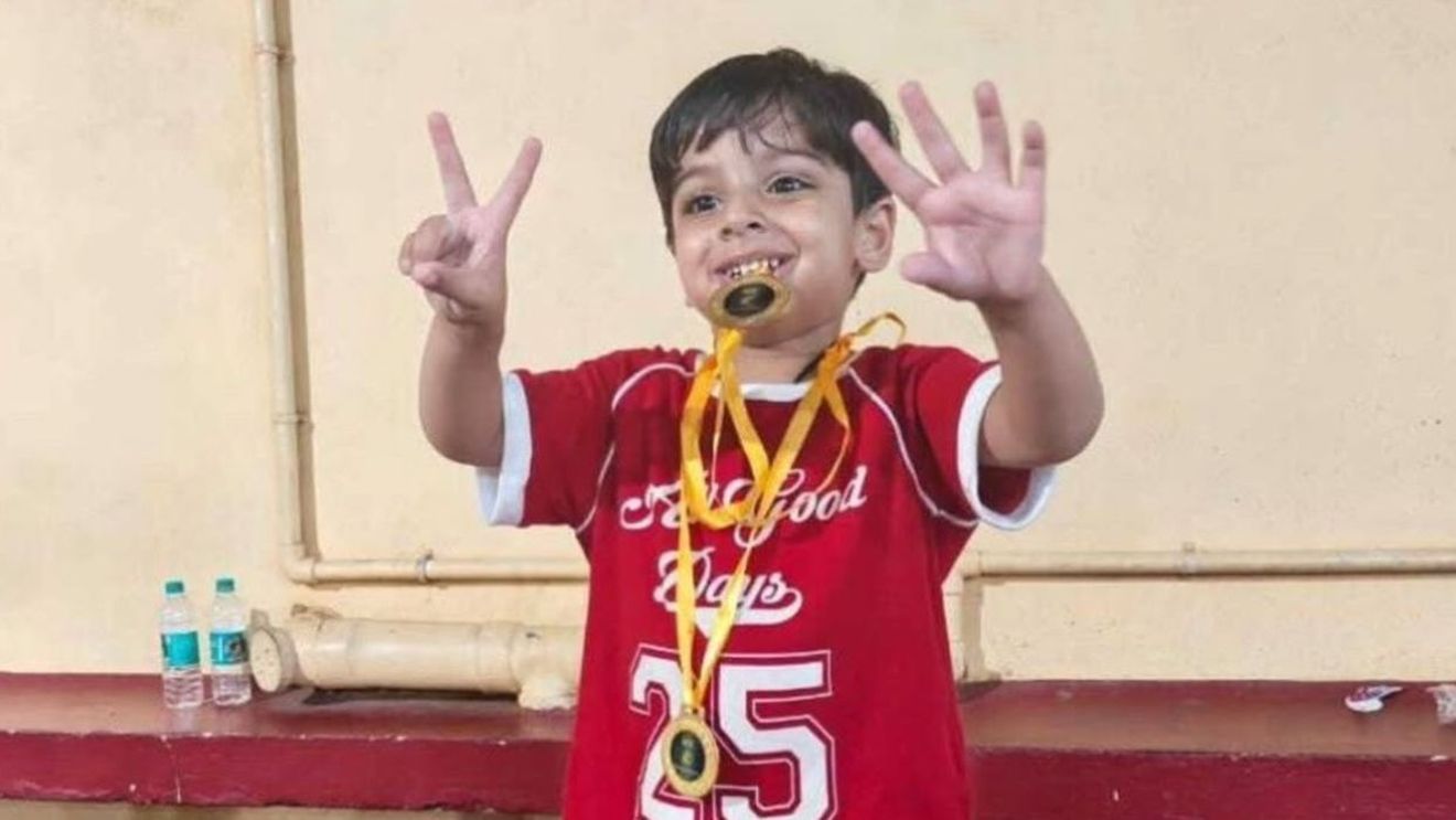 Geniul de 3 ani a devenit cel mai tânăr jucător de şah din istorie care a primit rating de la federația internațională