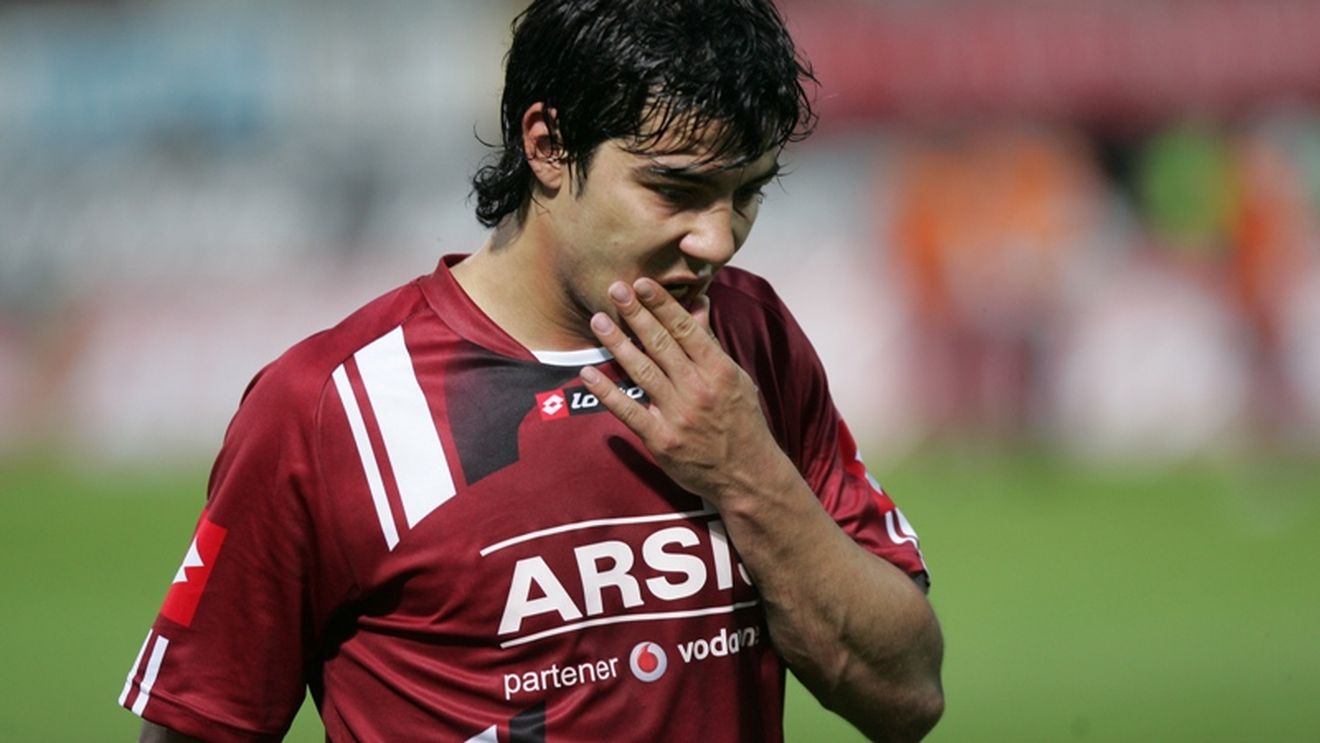 Constantin, OUT!