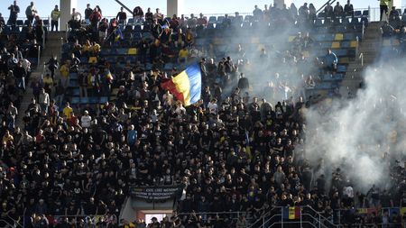 Ultrașii României, un nou scandal la meciul cu Malta! Oficialii FRF au fost nevoiți să intervină: "Suntem deja într-o situație delicată"