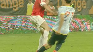 Lecție de profesionalism din partea lui Chiricheș.** Prima reacție a stelistului după accidentarea teribilă din derby. Ce a spus despre Strătilă