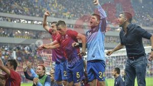 Steaua a scăpat ușor, după incidentele de la meciul cu Rapid!** Cât au costat-o gesturile fanilor