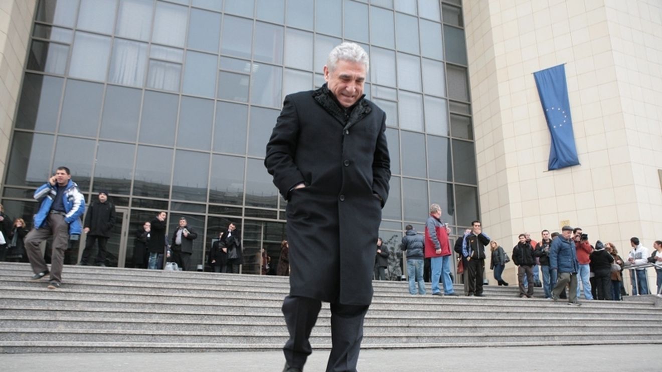 Giovani rupe tăcerea! "Toți jucătorii au vrut să plece!** Celor șase le-am promis că le dau toți banii datorați de Dinamo!"