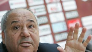 Taher: "Nu facem afaceri cu jucători ca Dani Coman"