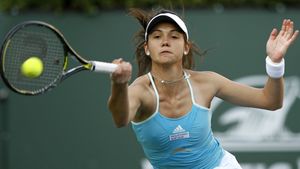 Raluca-Ioana Olaru a învins-o pe Jelena Dokici