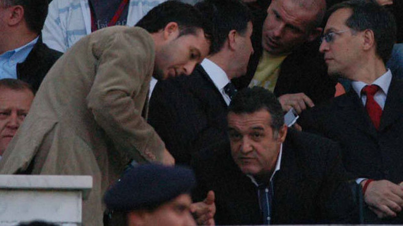 Tensiuni la Steaua: Gigi Becali a rezolvat fundașul dreapta și se spală pe mâini în privința lui Cruz!** Unul dintre manageri, scos vinovat: "Onoarea lui e pătată"