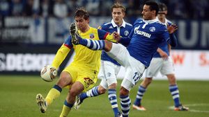 E însetat de revanșă și vrea să distrugă din nou VISUL Stelei!** "Își poate recăpăta mândria!" El speră să le facă o lună NEAGRĂ‚ roș-albaștrilor: