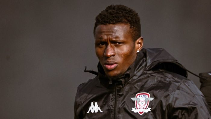 Nebuloasa David Ankeye, transferul "şampanie" pe care Dan Şucu l-a făcut de la Genoa la Rapid. Nimeni nu ştie ce se întâmplă cu el: "Niciun semn". EXCLUSIV