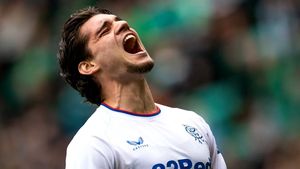 „Absent notabil. Un mister continuu”. Ianis Hagi i-a bulversat total pe scoțienii de la Rangers News