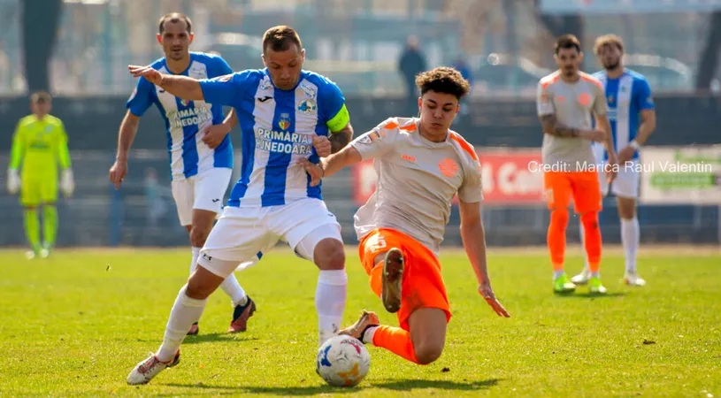David și Alexandru Irimia, ”gemenii golului.” Au marcat pentru Metaloglobus în acest sezon și au ajutat la calificarea în play-off
