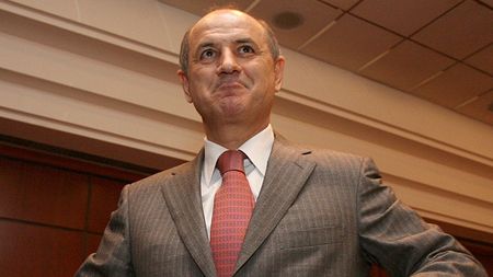 Rapid tratează cu BÃ¶lÃ¶ni, cu Lucescu jr și cu un manager iberic