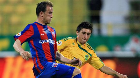 Ai 70.000 de euro, poți să îl iei pe Parpas sau un jucător GENIAL!** TOP 5 "chilipiruri" din Liga I! Cum să transferi "corect":