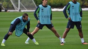 Tottenham e gata să facă un transfer de senzație! Gonit de fani, un atacant ar putea veni pe White Hart Lane: "Ești un prost!"