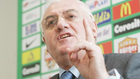 Dragomir: "Lupescu ar trebui să demisioneze"