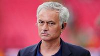 Cum arată vila lui Jose Mourinho de 1.400 de metri pătrați, cu piscină, din Madrid. Chiria îl costă 20.000 de euro pe lună