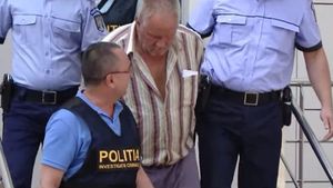 Cutremurător: au fost găsite noi fragmente osoase în curtea lui Gheorghe Dincă! Cui aparțin