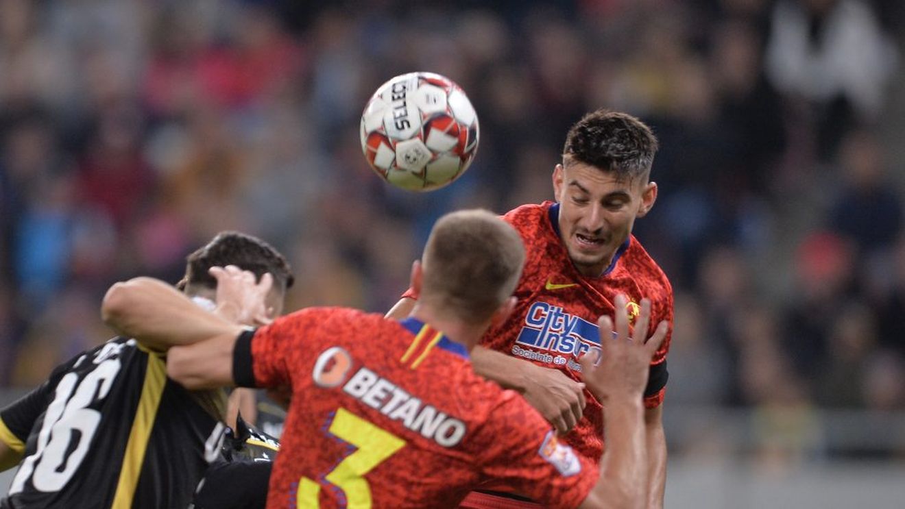 Reacția sinceră a lui Iulian Cristea, după ce a fost întrebat de biserica din interiorul bazei FCSB