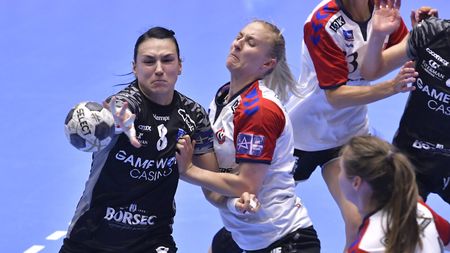 CSM București - Esbjerg 25-26. Final incredibil în sferturile Ligii Campionilor! Echipa lui Adi Vasile, învinsă în ultima secundă