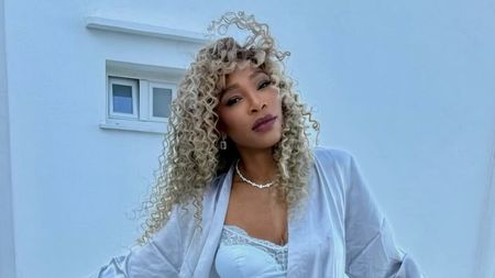 De când a slăbit Serena Williams e din ce în ce mai îndrăzneață. Apariție în lenjerie de satin