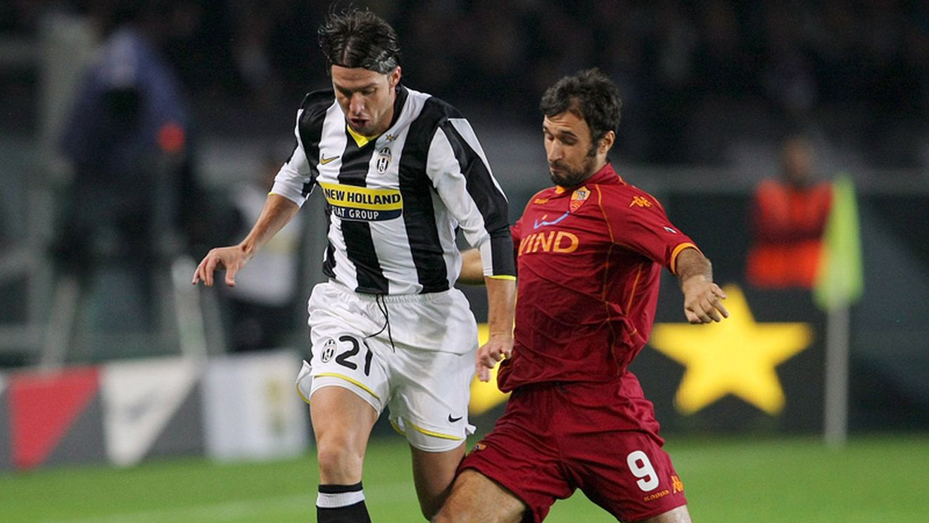 Un roman de aventuri numit Roma - Juve!