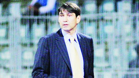 Piți e favorit să preia naționala, dacă Hagi refuză!** De ce e ocolit Dan Petrescu: