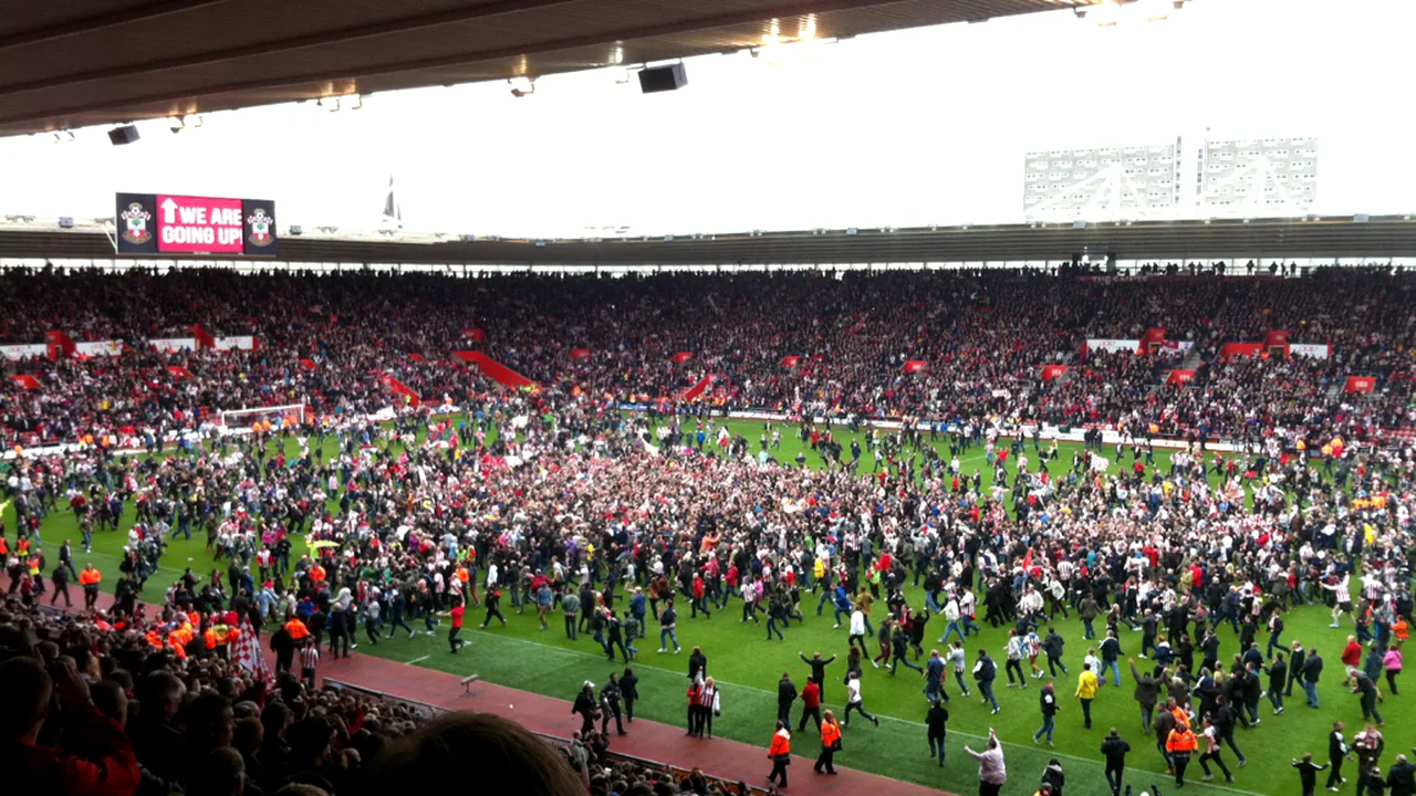 Southampton a promovat în Premier League** după ce a învins Coventry cu 4-0