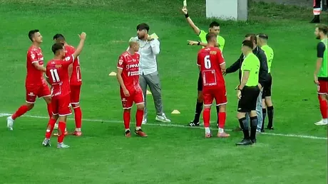 Fază incredibilă la Bistrița! Penalty repetat de două ori după ce a fost apărat, iar a treia execuție a fost cu noroc! FOTO și VIDEO cu ce s-a întâmplat între CS Gloria și CS Tunari