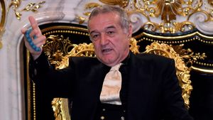 "I-am trădat pe cei de la Cluj pentru FCSB. Gigi Becali m-a dat afară pentru că nu făceam ca el". Componentul Generației de Aur, demis prin telefon de miliardarul furios