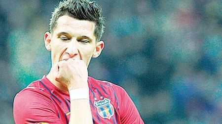 Mihai Costea, trădat în dragoste! Fosta iubită are o relație cu un fotbalist anonim