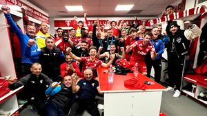 Mircea Rednic, show total după victoria cu FC U Craiova: „Au zis că retrogradăm!” A anunțat prime, mărire de salariu, dar a strecurat și ironia: „La Dinamo era filozofie!”