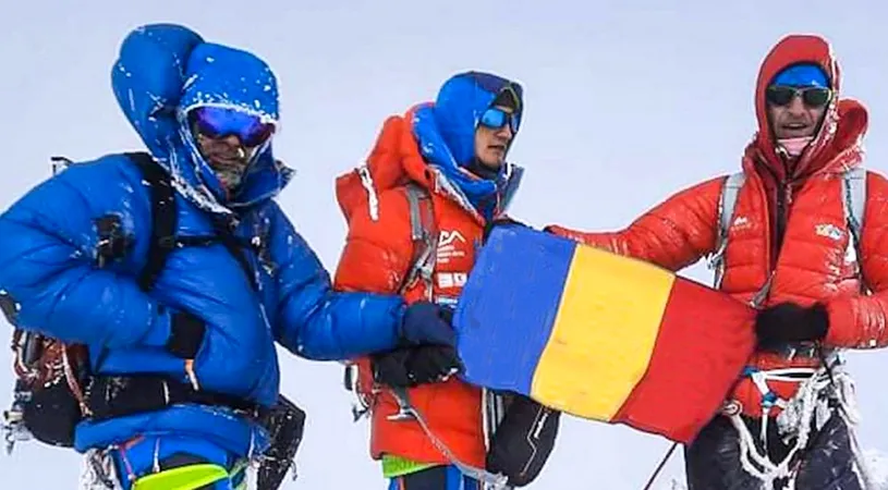Ce performanță! Răzvan Nedu și Alex Benchea, cei doi sportivi care văd împreună 1%, au ajuns pe Vârful Elbrus