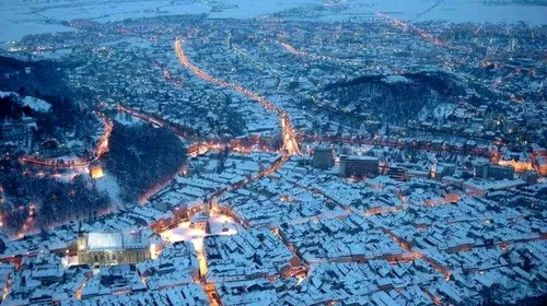 S-a găsit explicația!** „Brașovul e oraș de munte și e frig seara! În nocturnă se juca fără suporteri!”