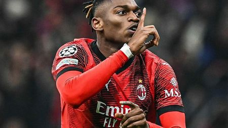 Rafael Leao a marcat golul serii în Liga Campionilor! L-a învins pe Donnarumma din „foarfecă” în AC Milan - PSG | VIDEO