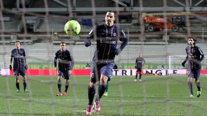 Partea urâtă a lui "Ibra"!** Unul dintre cei mai importanți colegi de la PSG dezvăluie cum se poartă suedezul în teren: "Îi înțelegem înjurăturile"