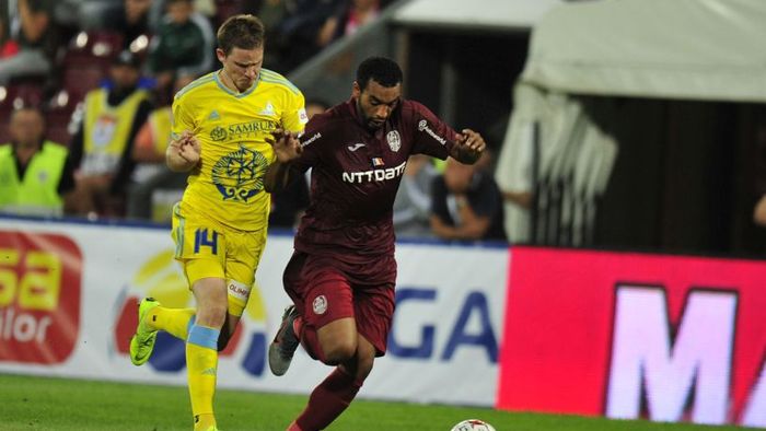 Omrani a reacționat după ce a calificat-o pe CFR în turul doi preliminar din Liga Campionilor. Cum i-a motivat Dan Petrescu pe jucători la pauză: "Am arătat că suntem o echipă!"