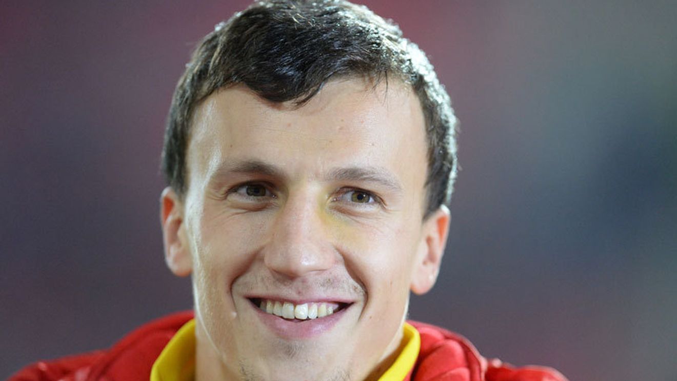 Schimbările de la Tottenham îl pot trimite pe Chiricheș la Chelsea! Mourinho este gata să dea o sumă imensă pentru un "duo" de lux de la Spurs