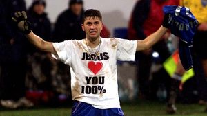 Încă o poveste legendară neștiută până acum cu Claudiu Răducanu! „Bă, tu n-ai carnet” / „Ce dacă? E automată!” „Blocnotes” și modul bizar în care a aflat că nu-și poate conduce bolidul ?