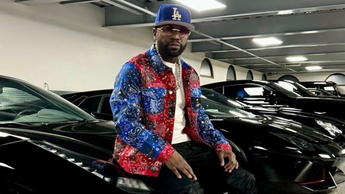 Încă o aroganță a bărbatului care a plătit pe loc 400.000.000 de dolari pentru 1.000 de apartamente. Floyd Mayweather organizează o petrecere de ziua lui, care va dura 7 zile şi 7 nopți şi îl va costa 5.000.000 de dolari