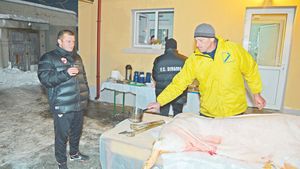 "Să vină și acționarii la 'pomana porcului'!" Munti i-a convocat pe șefi în cantonament la cererea jucătorilor